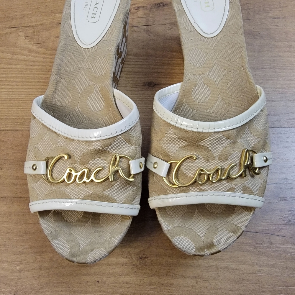 COACH Carissa Optic Art Khaki Platform Wedge Sandals - Picture 3 of 9